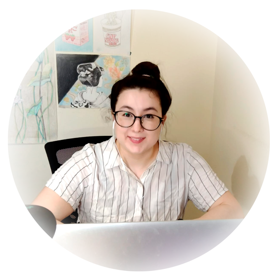 Erica Gu. Mo., profesora de japonés